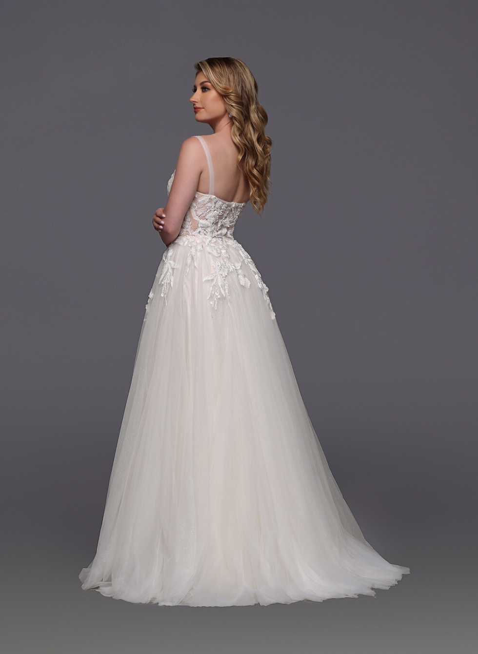 F197 - Lace/Tulle