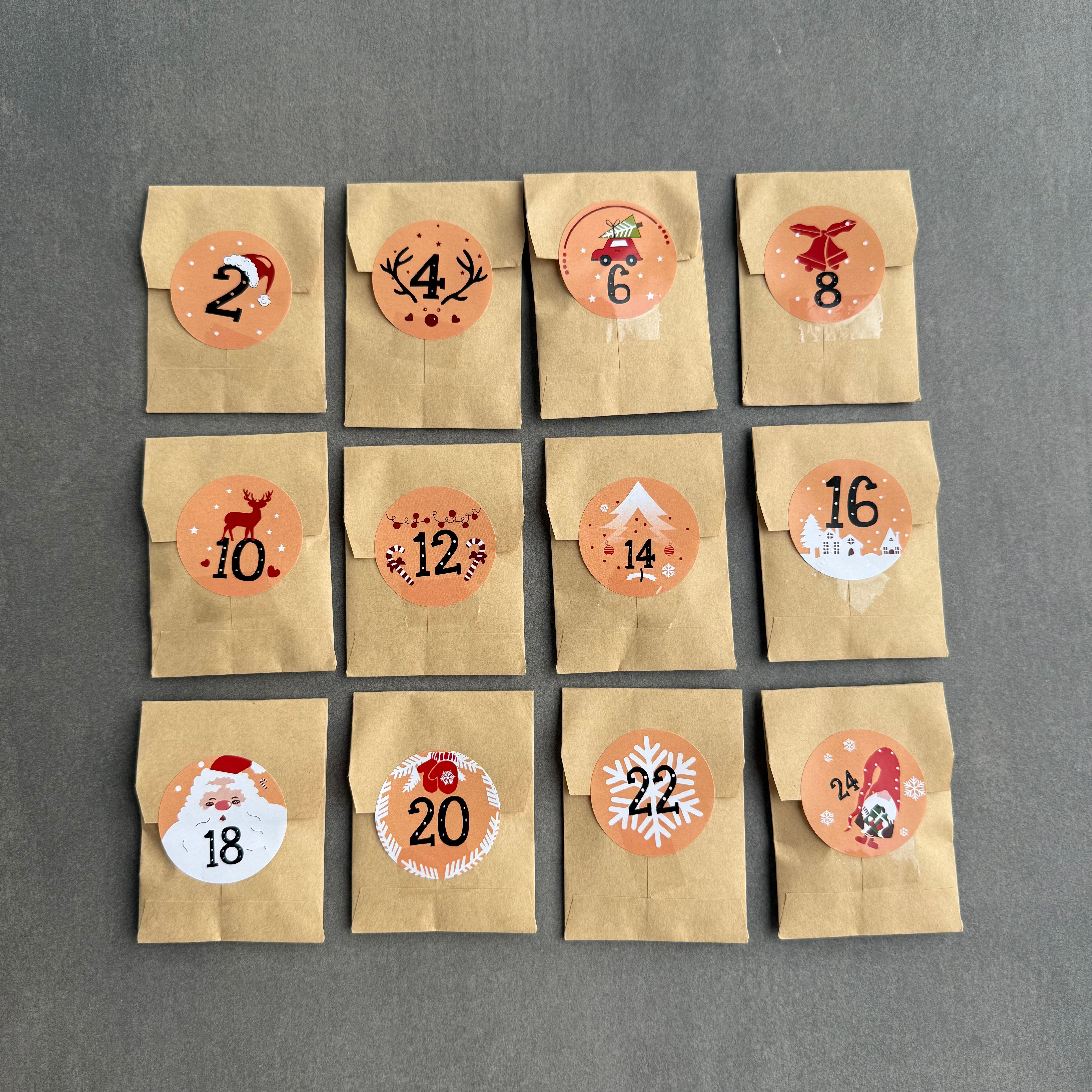 Calendriers de l’avent pampilles (12 cases)