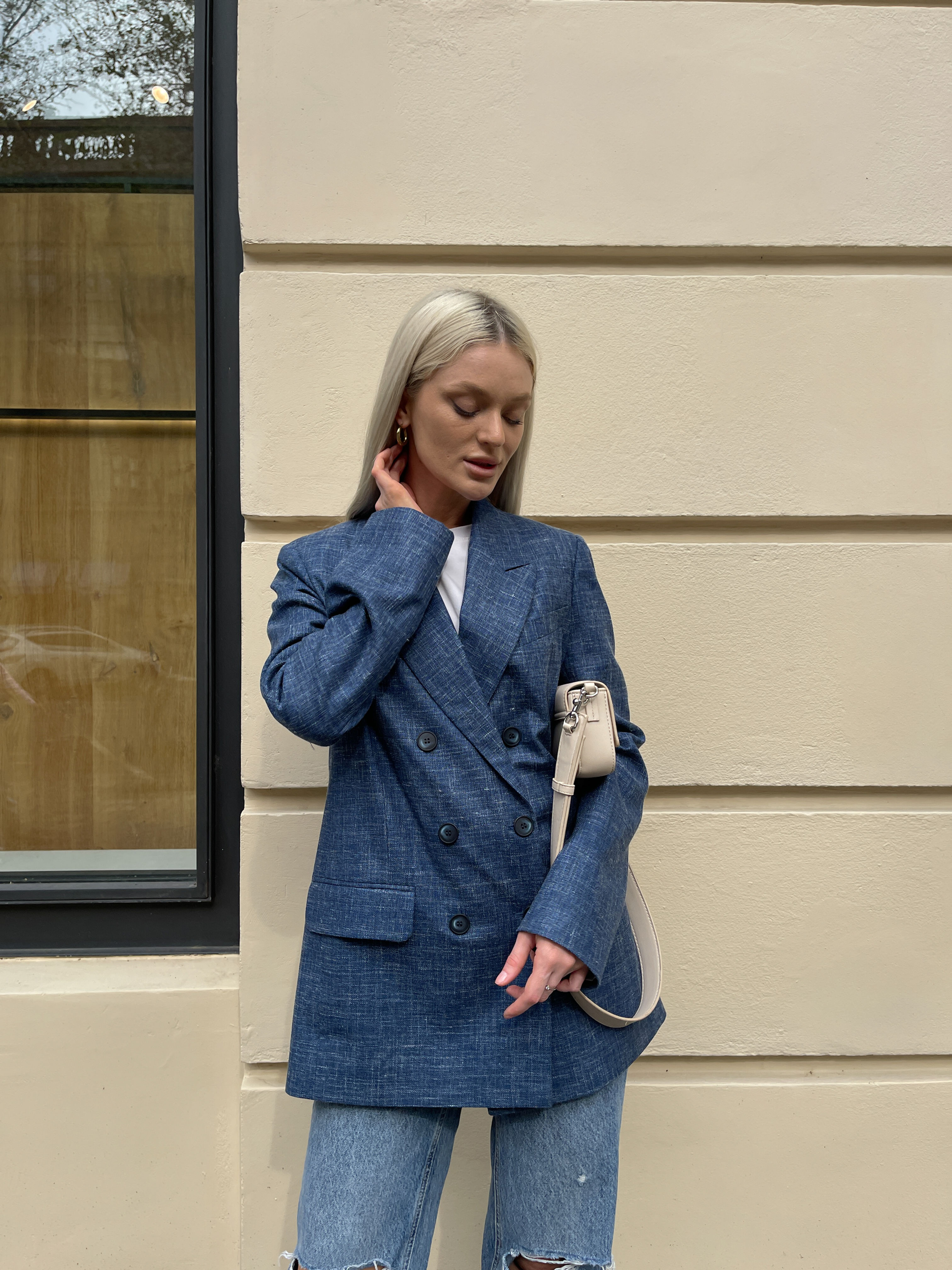 Лляний піджак в синьому кольорі