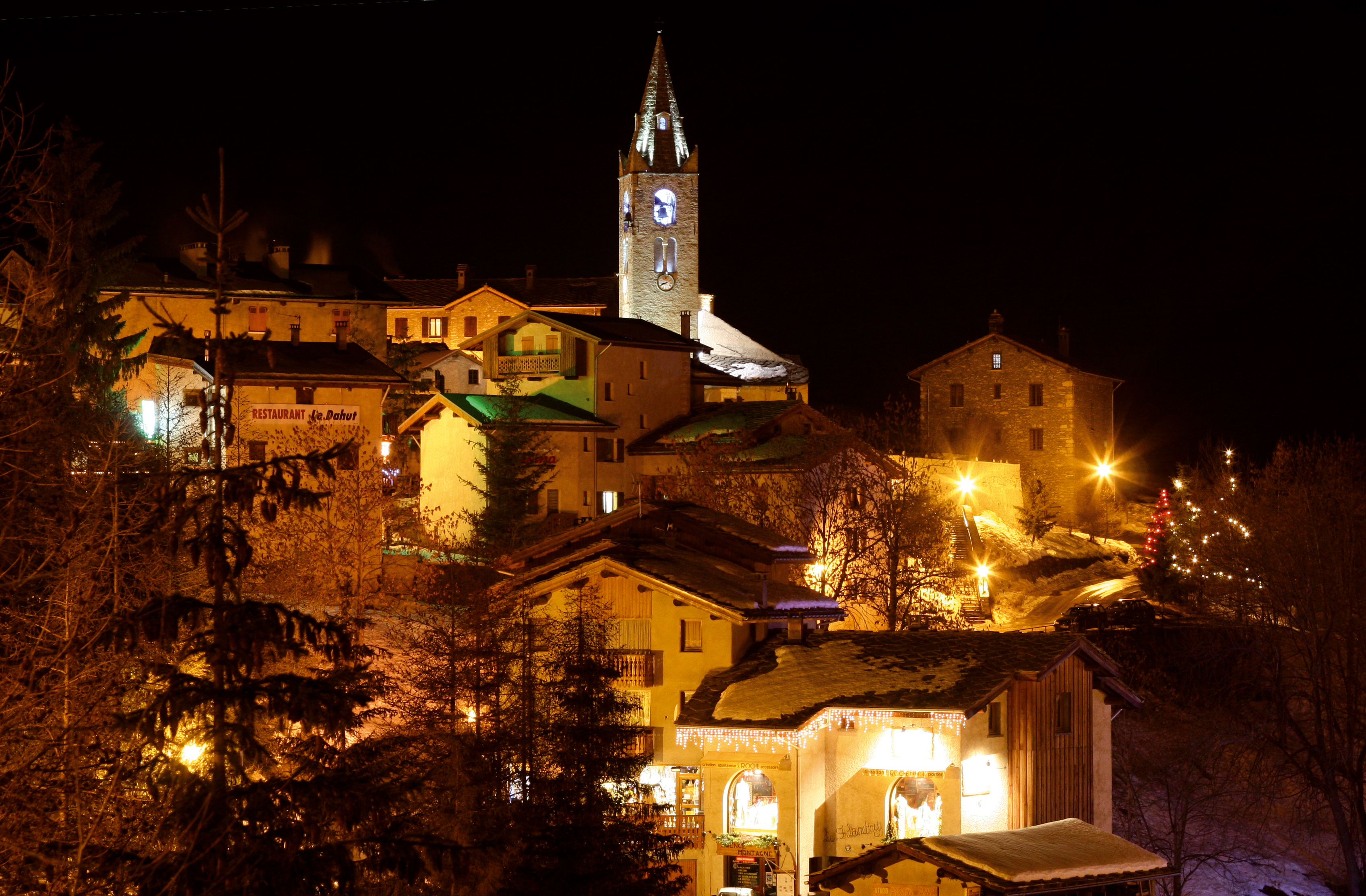Lanslevillard de nuit