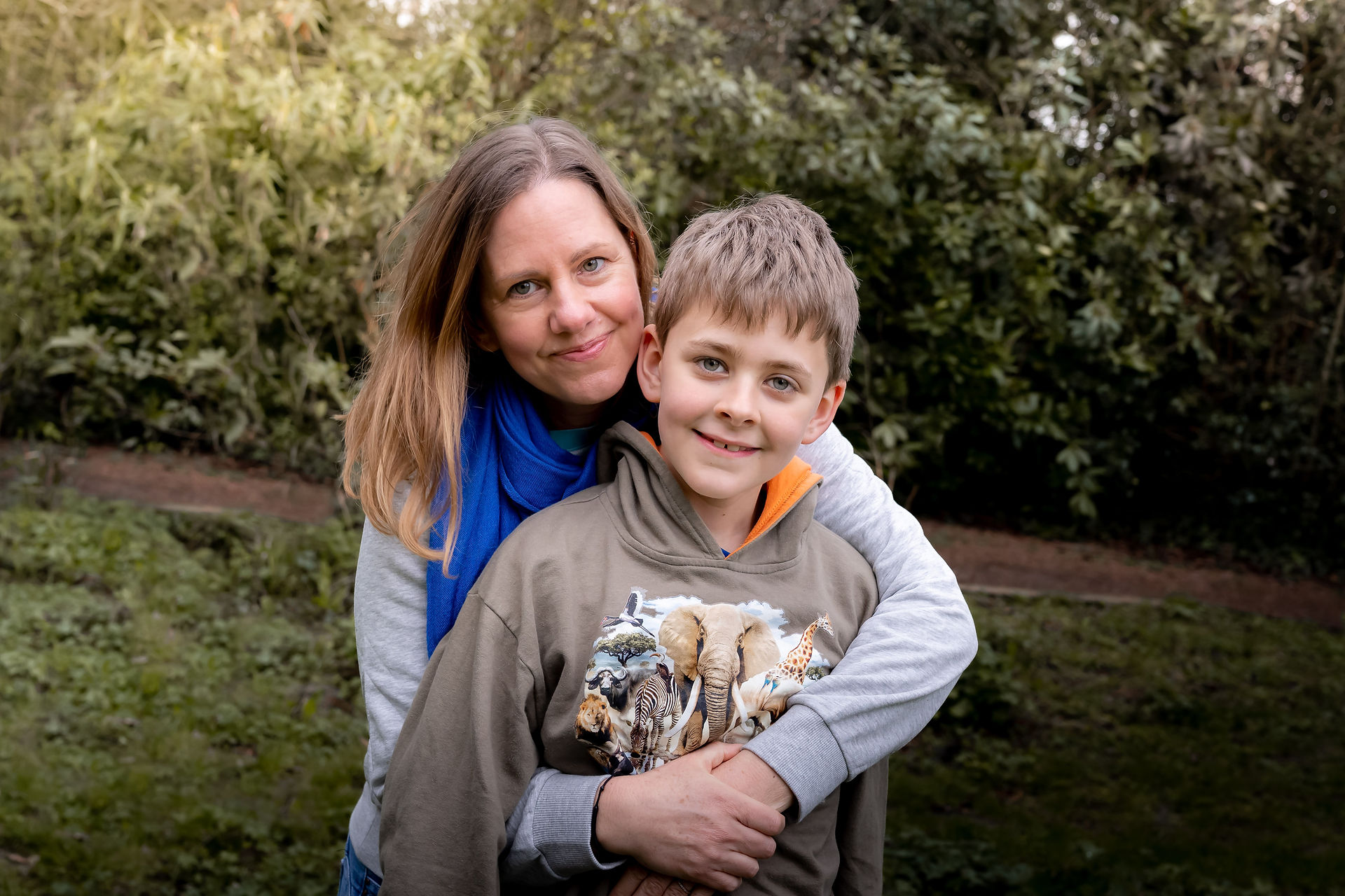 extended family photoshoot surrey
