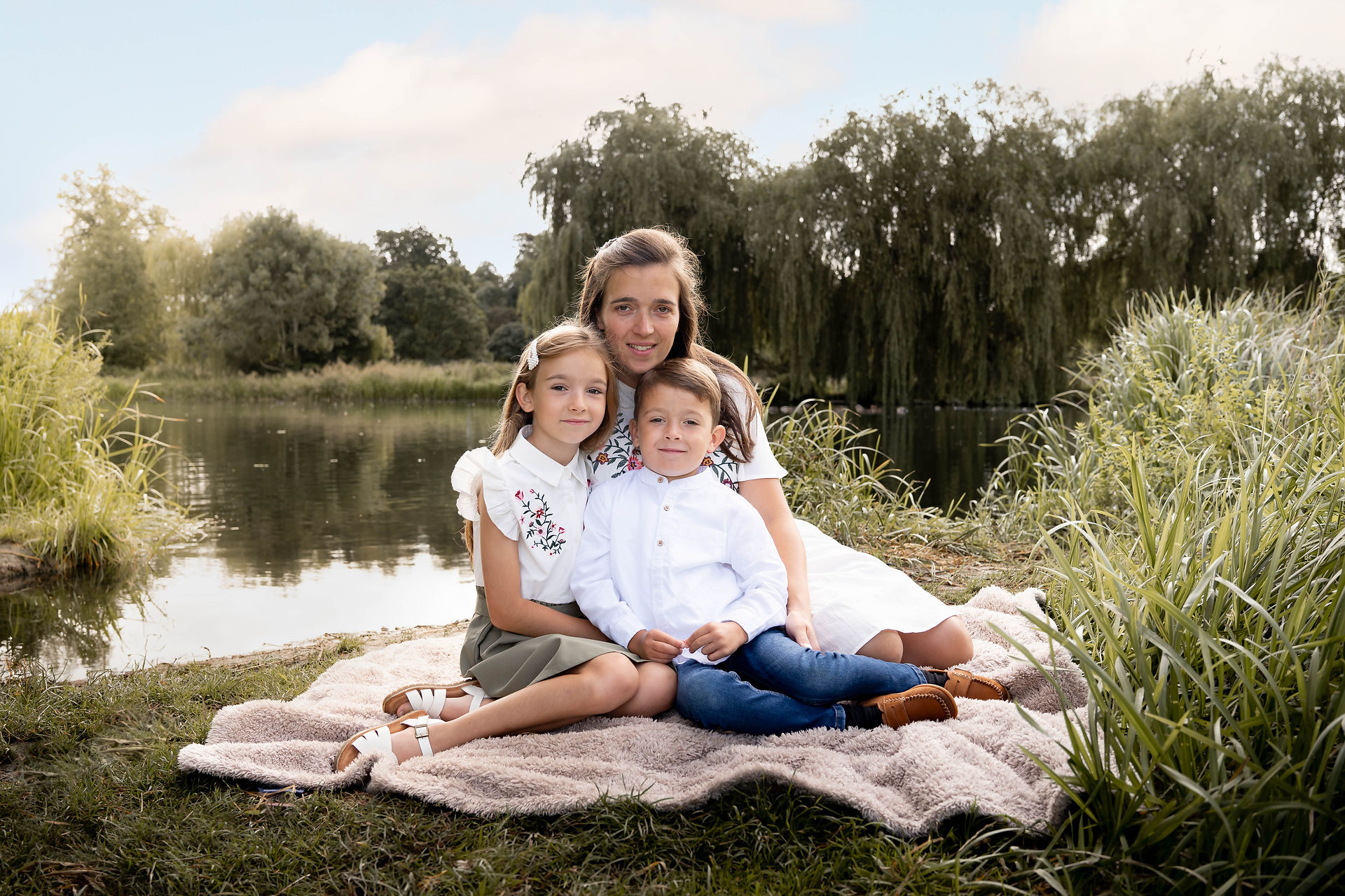 family photo shoot outdoors