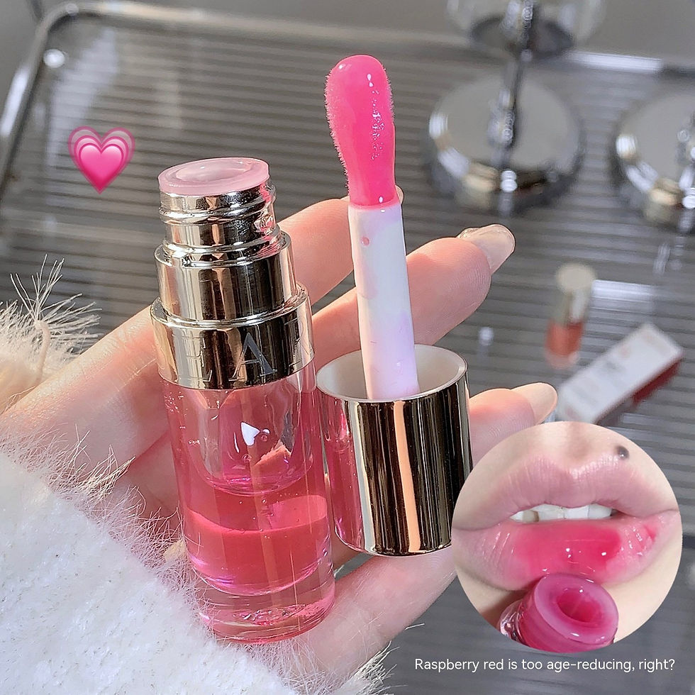 Óleo labial hidratante com extrato vegetal rosa e aplicador.