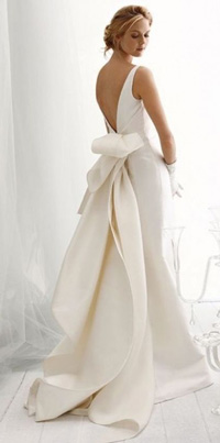 Royal Wedding trend-sleek, sculptural gowns