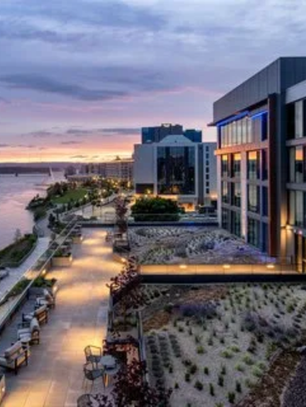 Best Hotels to Stay At in Vancouver, WA: A Local’s Guide