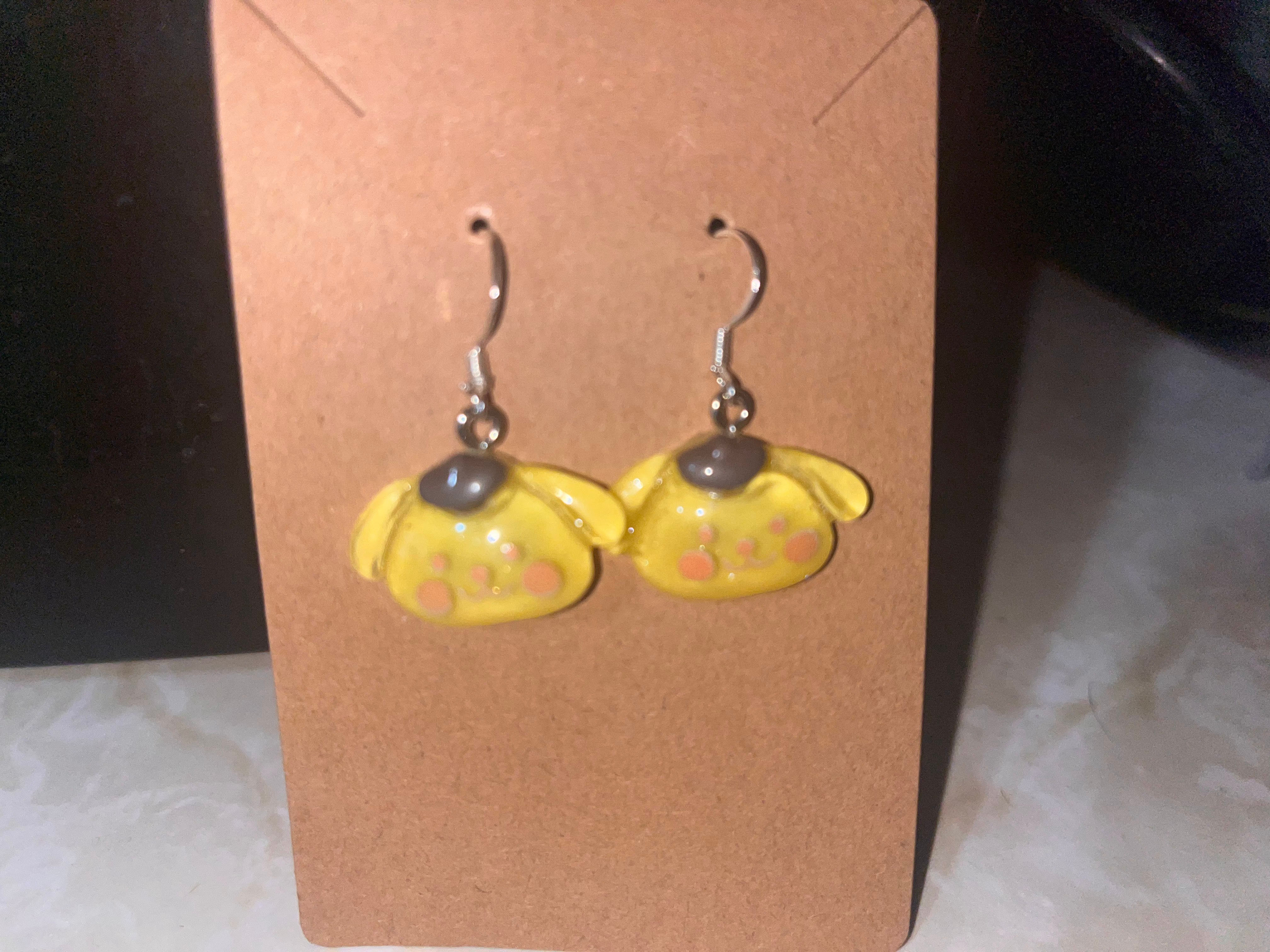 Pom pom purro earrings 