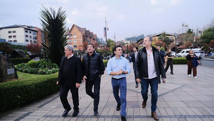 TURISMO – Ministro Celso Sabino esteve nesta quarta-feira em Gramado e Canela, para cumprir uma série de compromissos focados na reconstrução do Estado por meio do setor