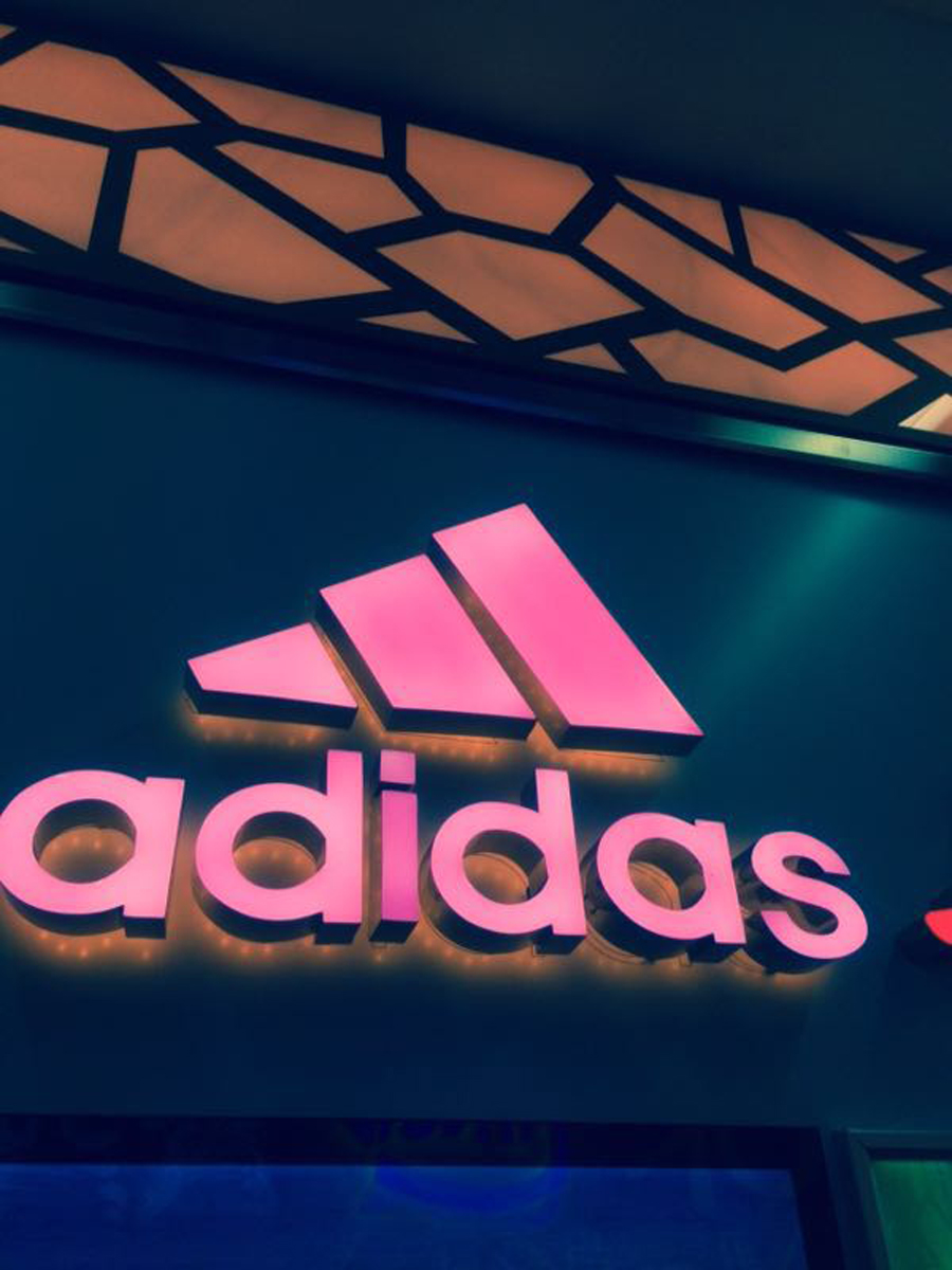 3D LED illuminated Logos and signs