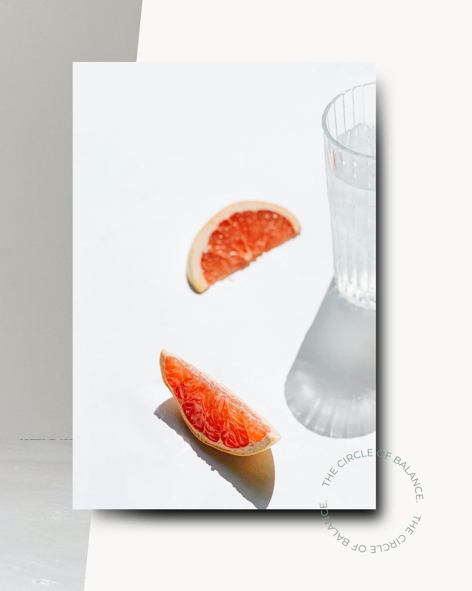 Yoga Studio, Premium Brand Design Studio für deine Sichtbarkeit, Branding für Selbständige und Unternehmerinnen, Health, Well-Being, Cafe, Restaurants, Heilpraktiker, Fotografen, Frauen, Rebekka Weihele, Branding, Allgäu, Görisried, Lifestyle Marken, Selbständigkeit, Sichtbarkeit, Logo, Farben, Schriften, Typografie, Design, Weihele Design, Grafikerin, Submark, Hauptlogo, Sekundäres Logo, Guidelines, mit Herz und Verstand