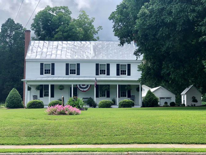 A Slice of Americana Down by the Rivah
