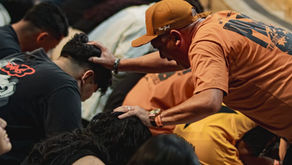 Jovens com a missão do Ide