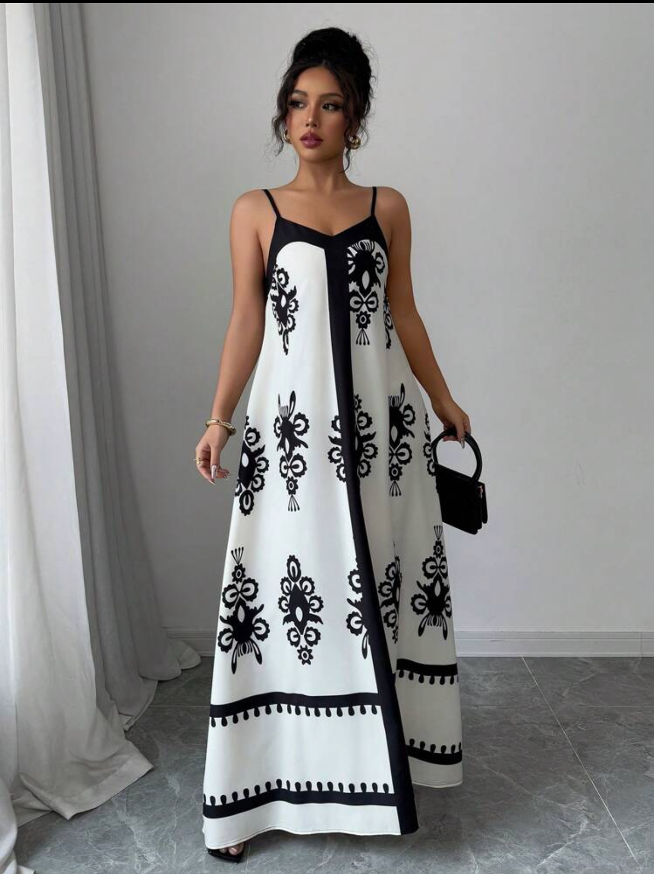 Sleeveless loose flowy dress