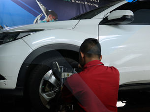 Mengapa Spooring Penting untuk Kaki-Kaki Mobil?