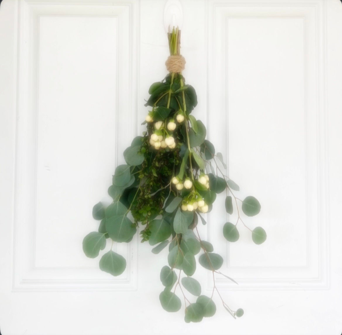 Real Fresh to Dried Eucalyptus, Boxwood, St. John's Wort Swag