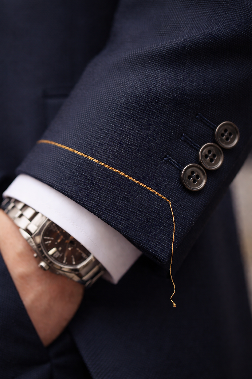 A Single Golden Thread (short story)