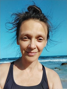 IVETA foto s drdůlkem z pláže.jpg