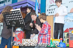 Acto 25 de Mayo 354
