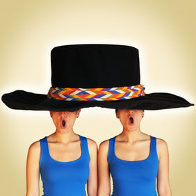 The Áñez Sisters