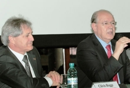 ICMS/IPVA: Governo do Paraná repassa 3 bilhões aos municípios