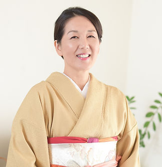 Yuko Igarashi_edited.jpg