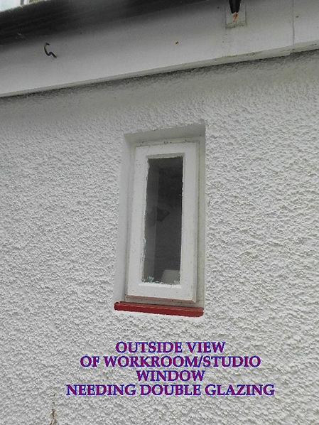 16 REAR TOILET WINDOW 2.jpg
