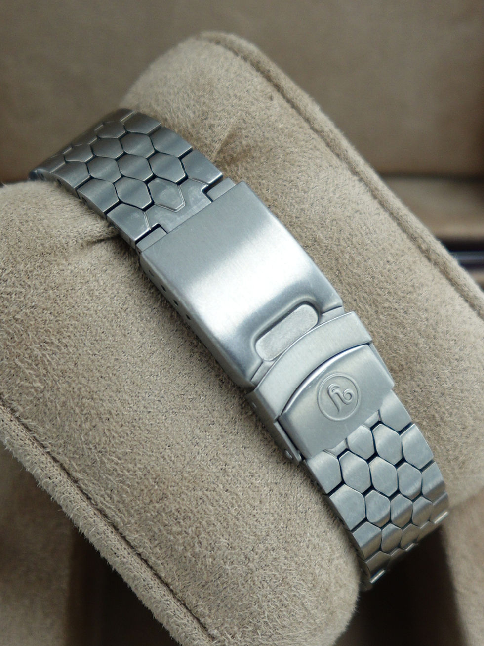 Thumbnail: Yema Titanium MoonTide Limited Edition Reference #: 12.26.11.66.TNL.MT