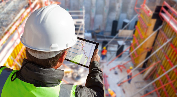 Mastering the Art of Construction Project Management: 10 Key Qualities for Success