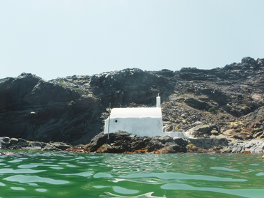 Greece, Santorini, Oia, caldera, Aegean Sea, white cliff side, boat day, black sand beach, volcano, hot springs, church