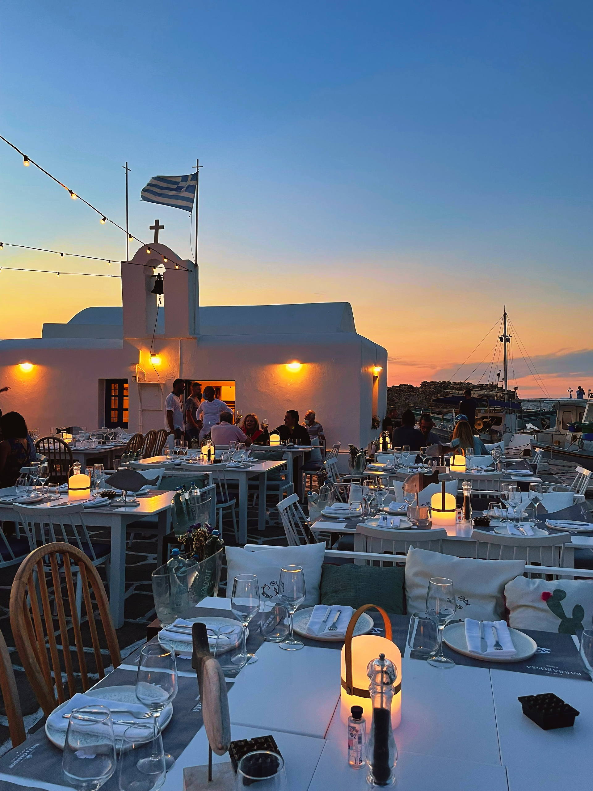 Paros, Greece, Naoussa, Naousa, fishing town, dinner, barbossas