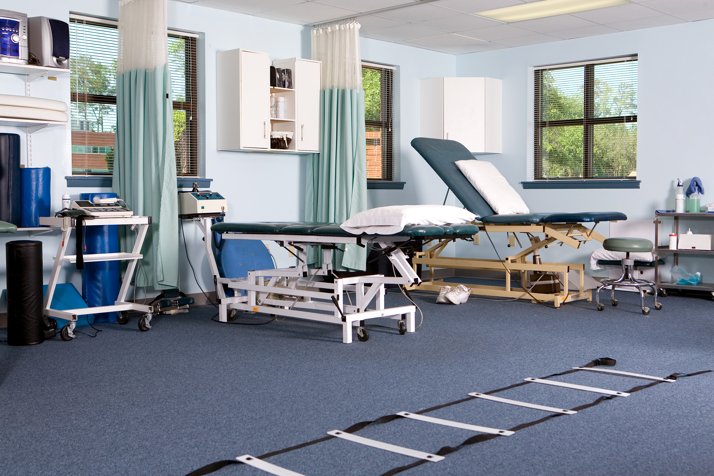 Physiotherapy Clinic Cleaning Services in Belleville & Kingston | Emerald Cleaners