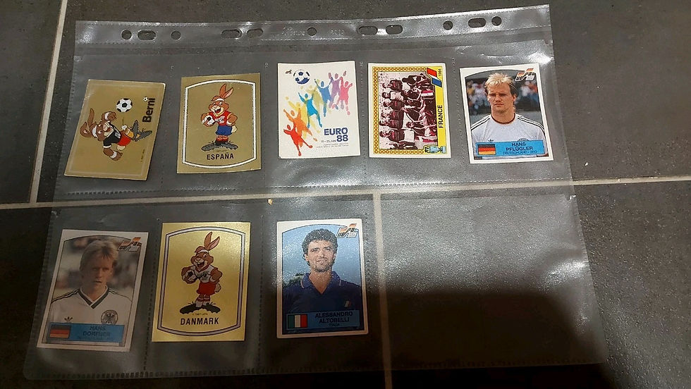 8x PANINI STICKER Aufkleber EM EURO 88 1988 Mascots Berni Badges divers