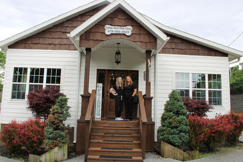 Gulley Park Pets Clinic.JPG