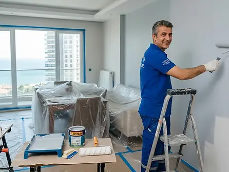 Büyükçekmece'de boyacı ustası Fatih Usta, profesyonel daire boyama ve titiz işçilik uygulaması