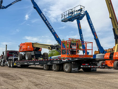 How to Move Heavy Equipment in Phoenix, AZ: Permits, Costs, Routes, and What Actually Matters