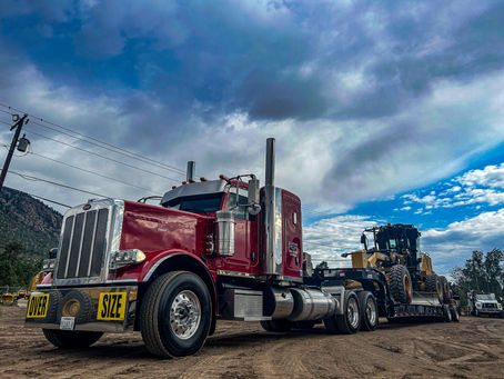 Flat Out Services: Trusted Heavy Haul & Oversize Load Trucking Across the Southwest
