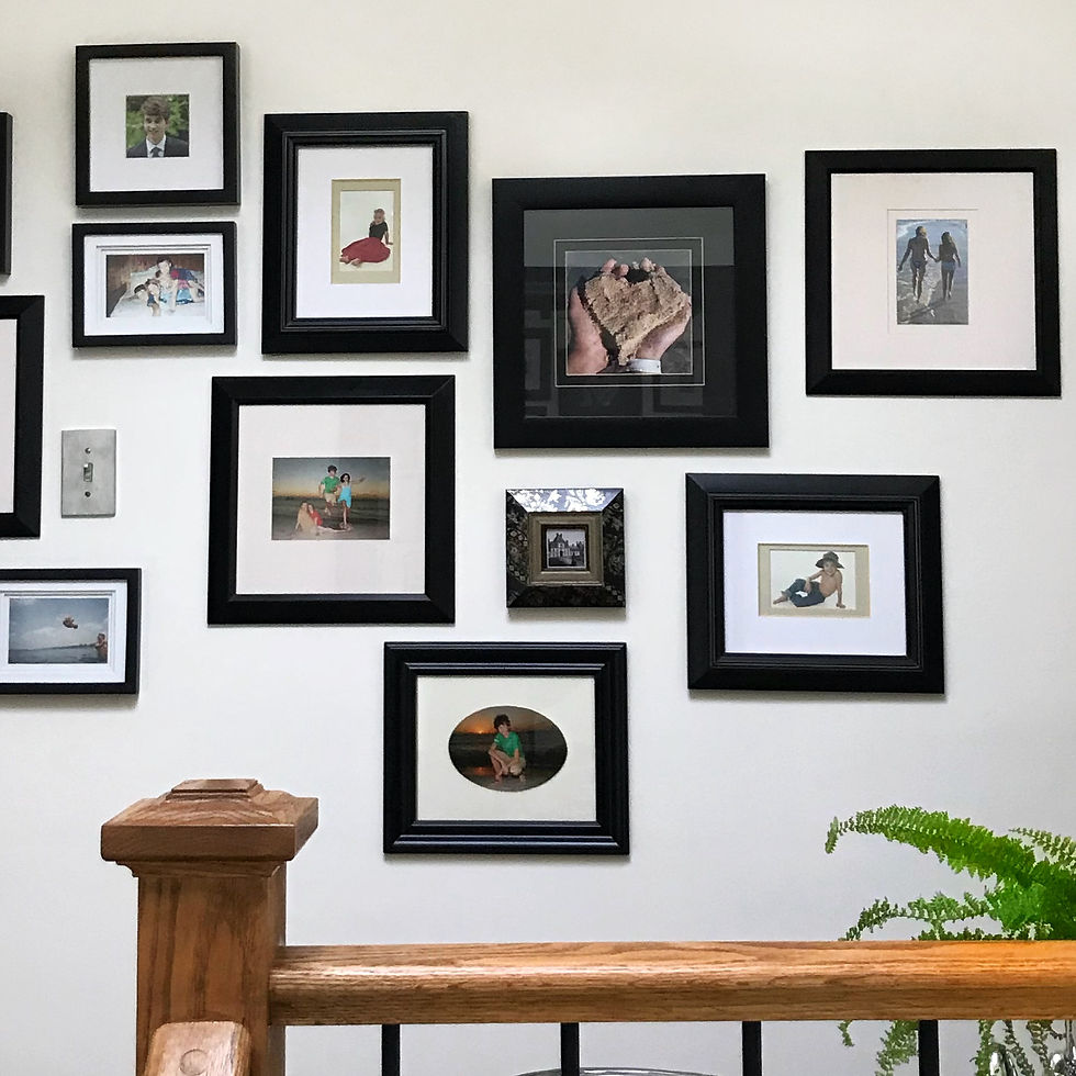 true_colour_expert_mississauga_gallery_wall