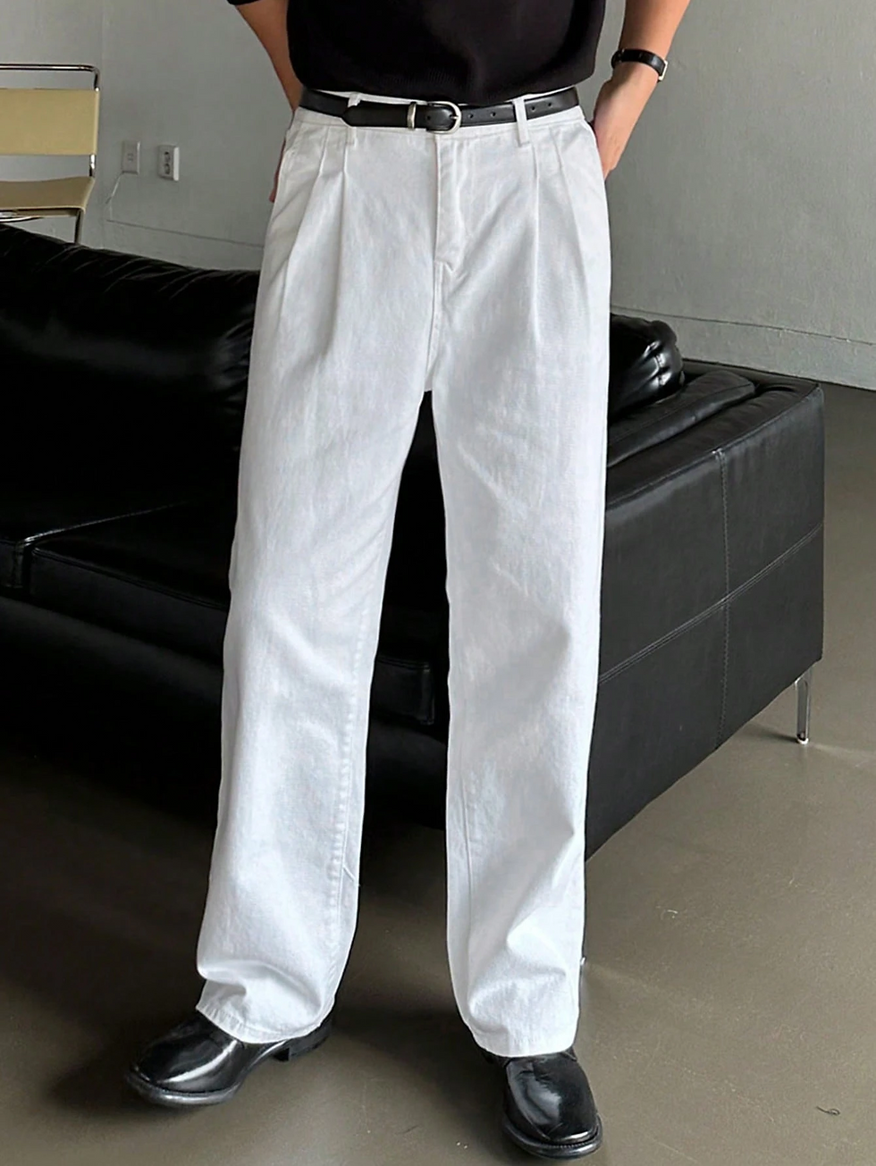 Thumbnail: [UBLP-071] White Washed Soft Straight Jean