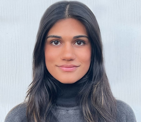 Kavya_Bhattiprolu_Headshot.jpg