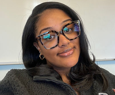 Layla_Robinson_Headshot.jpg
