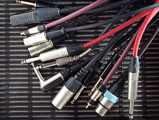 stecker-fuer-buehne-aufmacher.jpg