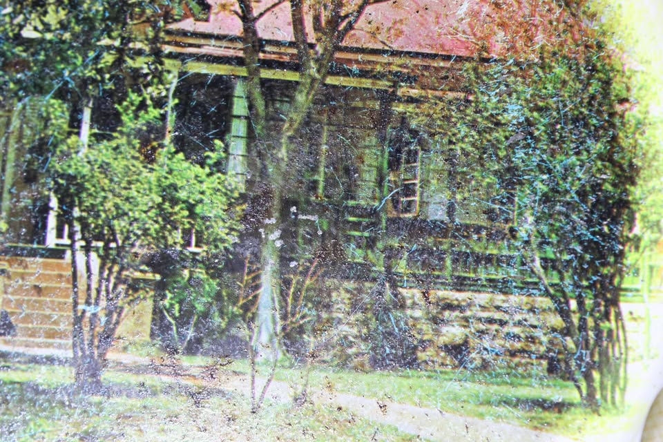 Thumbnail: JAN SMUTS HOUSE DOORNKLOOF IN IRENE COMEMORATIVE TIN PLATE