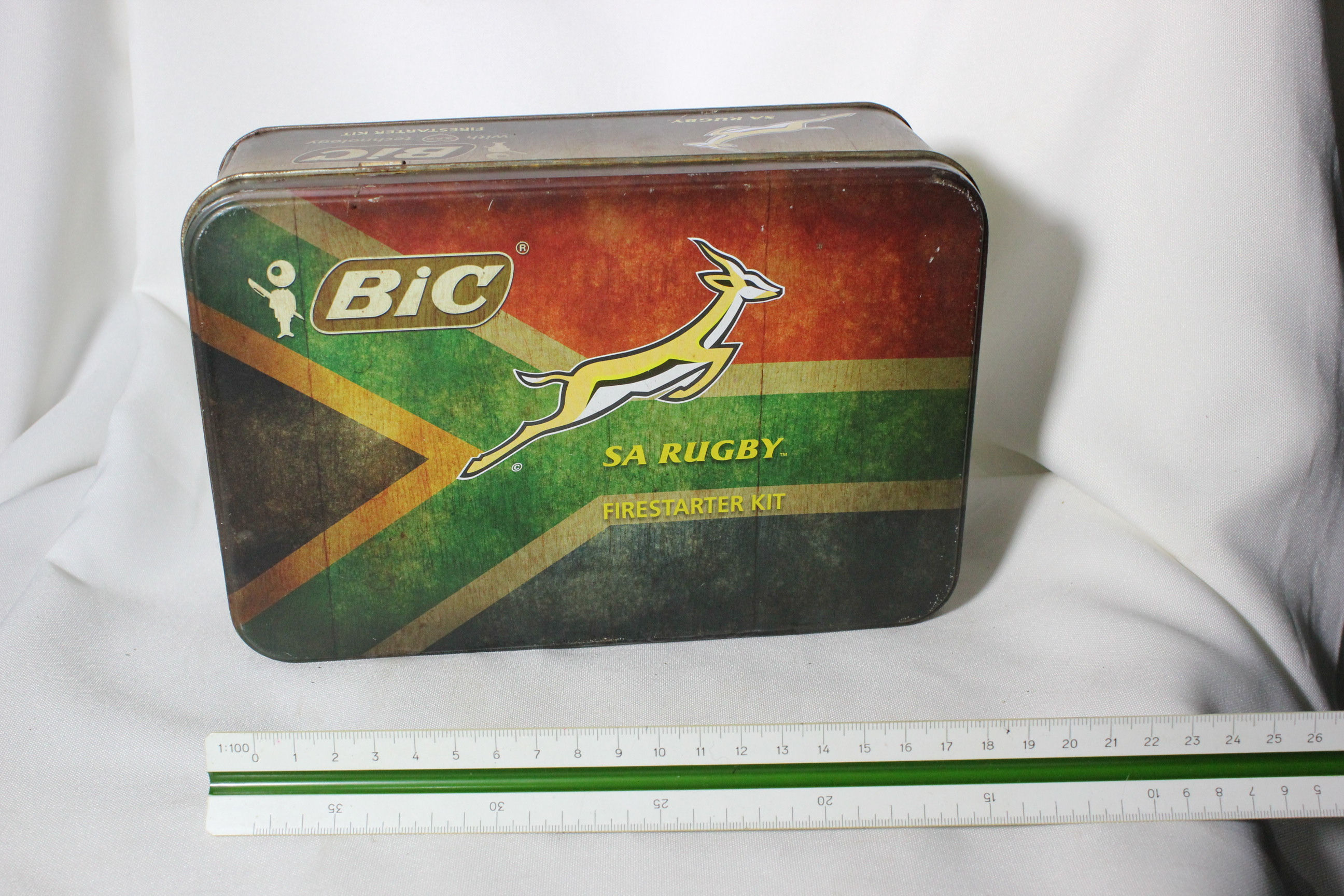 Vintage BIC SA Rugby Tin