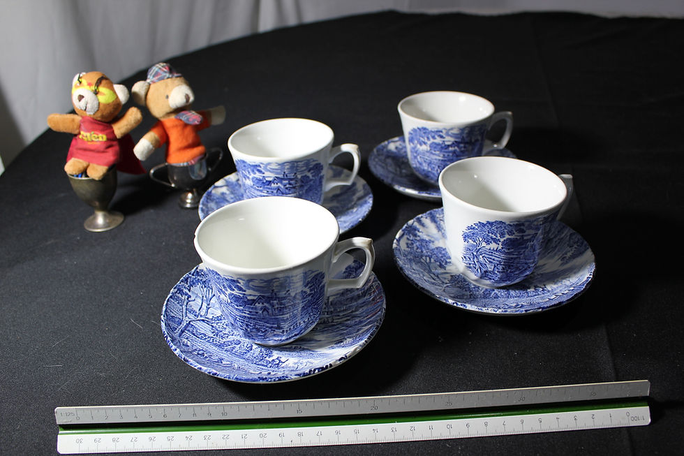 Thumbnail: English Ridgeway Porcelain x4 cups and saucers