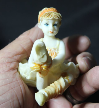 Thumbnail: Figurine - Ballerina