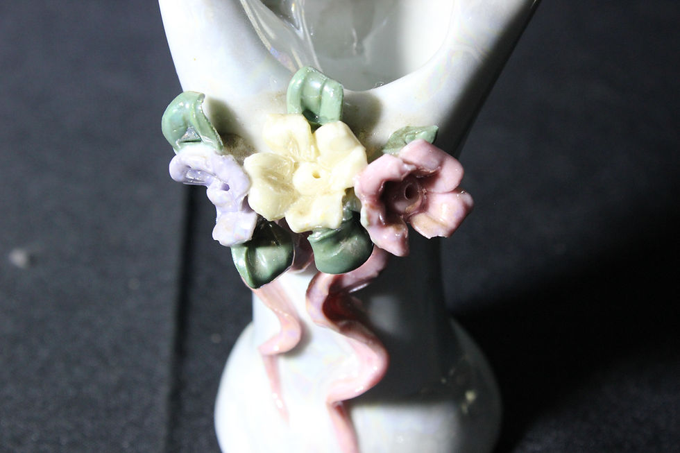 Thumbnail: Japanese Ring Holder Bud Vase Glazed