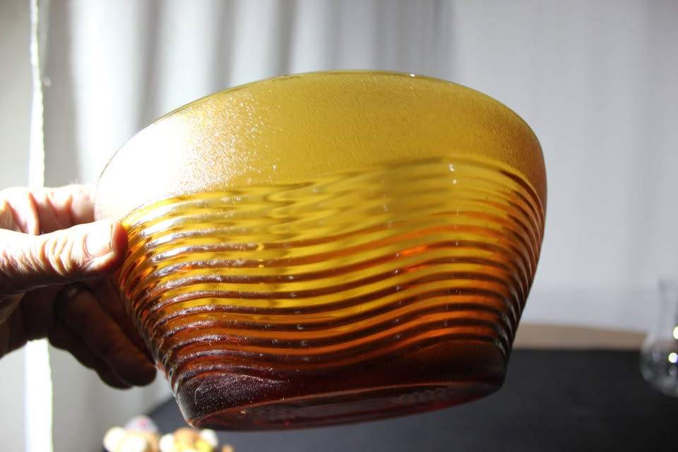 Thumbnail: FRENCH AMBER BOWL SEE DETAILS