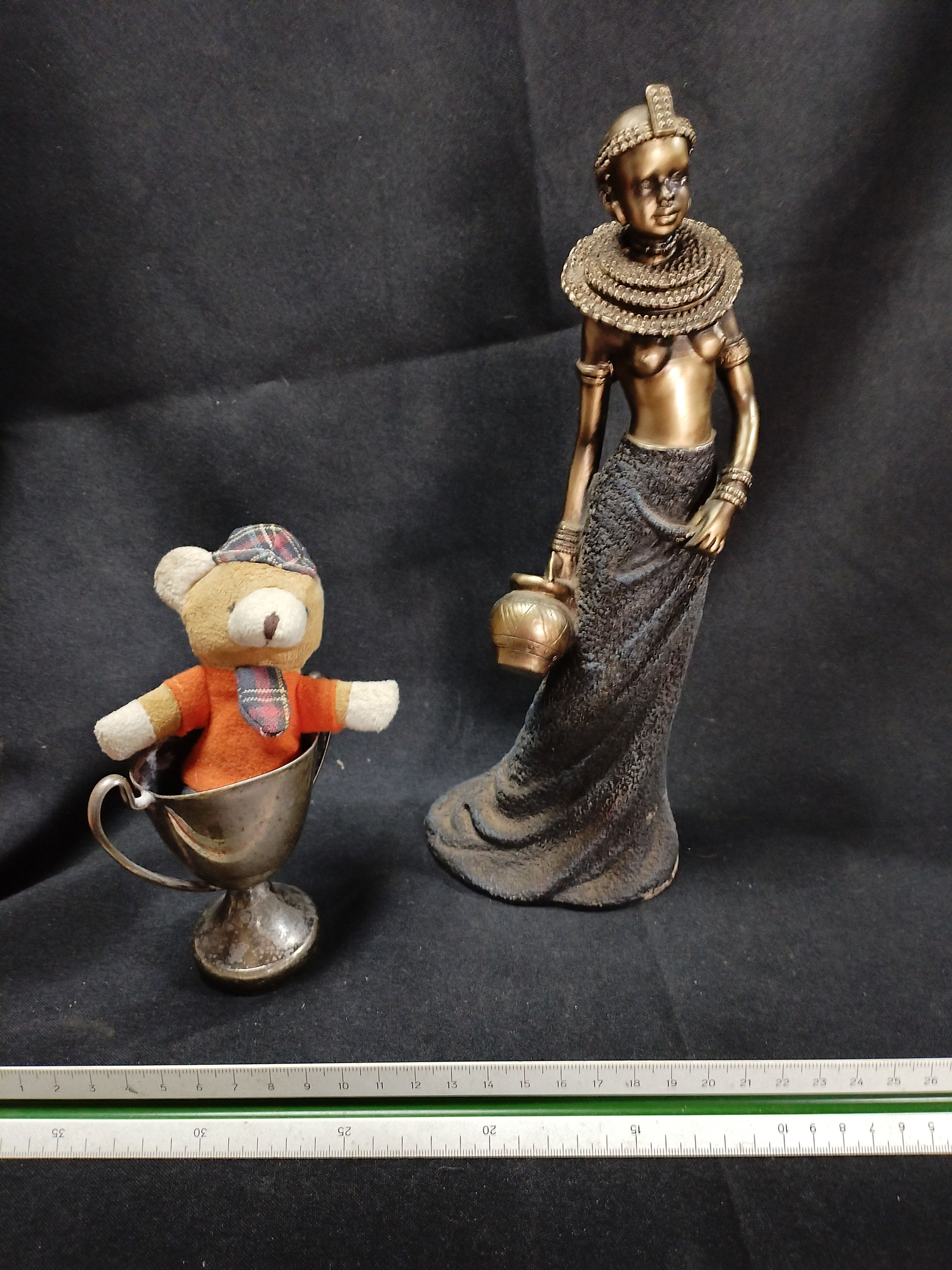 Figurines - Bronze African