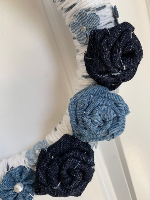 Thumbnail: denim flower yarn wreath