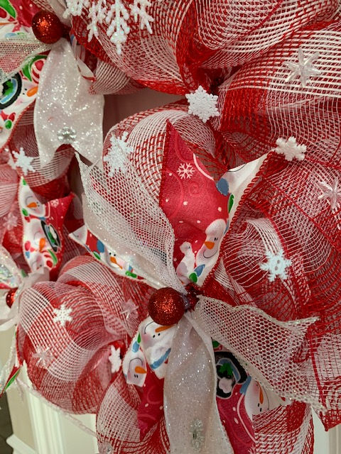 Thumbnail: red white mesh ribbon wreath