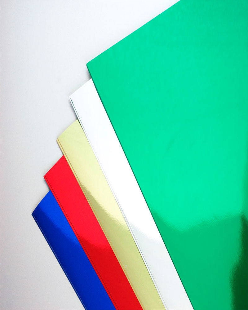 CARTULINA METALIZADA 250 GRS. /50 X 65 CM